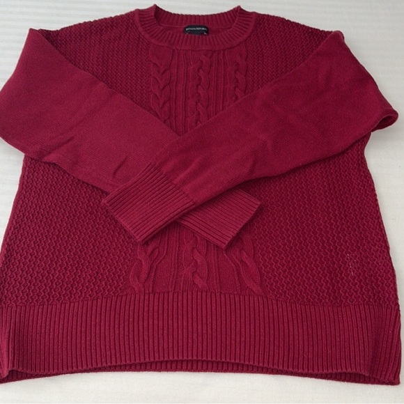 Banana Republic Red Cable Knit Sweater - Picture 3 of 3